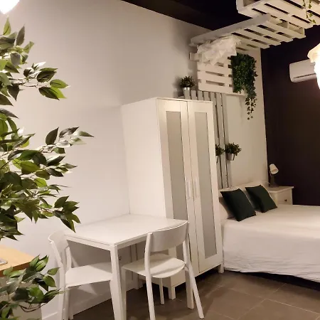 Small And Cozy - G Διαμέρισμα *