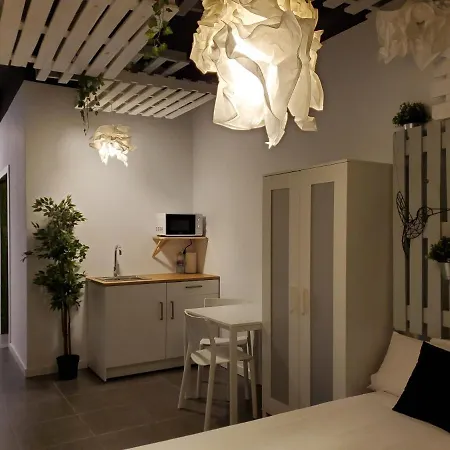 Apartment Small And Cozy - G Valencia
