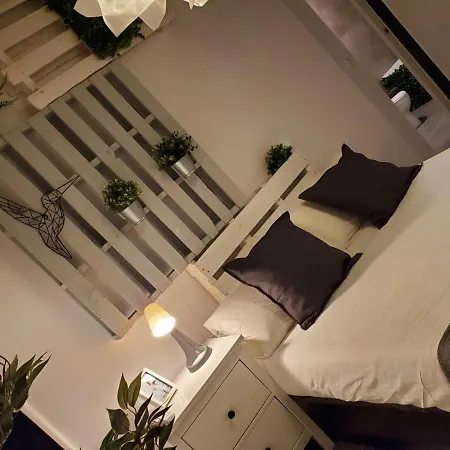 Apartment Small And Cozy - G Valencia