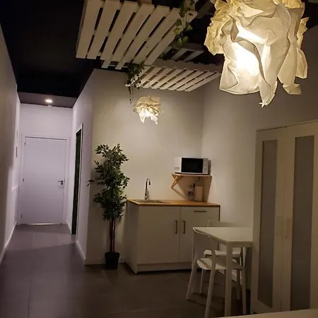 Small And Cozy - G Apartment