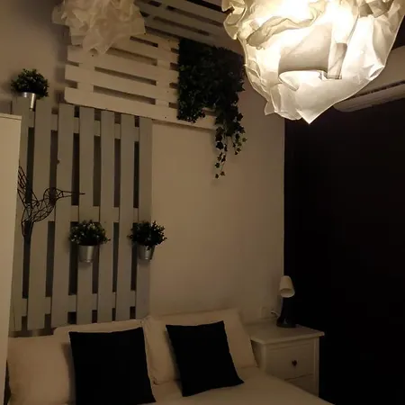 Small And Cozy - G 아파트